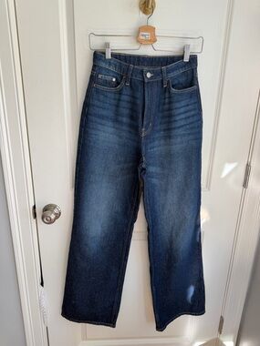 H&M Women’s  Dark Blue Straight-Leg Jeans